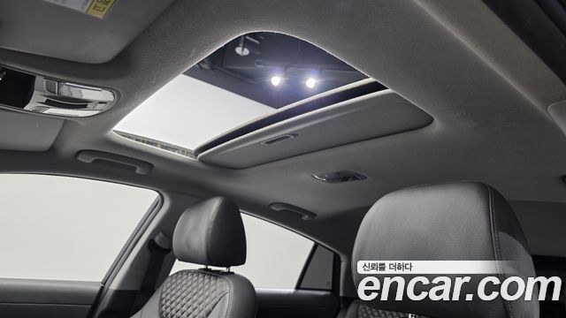 Hyundai Ioniq 2018 — photo 25
