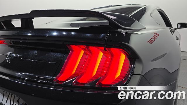 Ford Mustang 2018 — photo 9