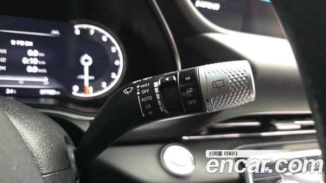 Genesis GV80 2022 — photo 23