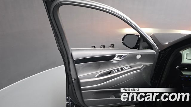 Genesis GV80 2022 — photo 14