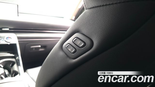 Genesis GV80 2022 — photo 38