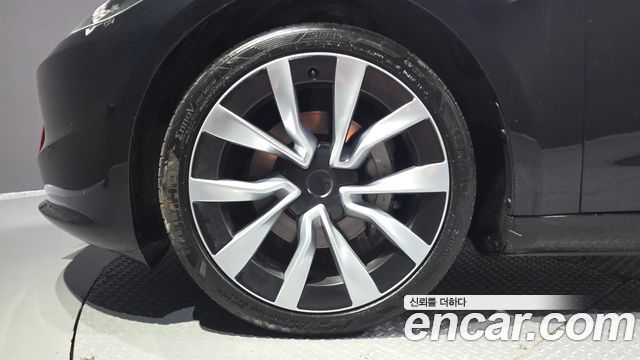 Tesla Model 3 2024 — photo 5