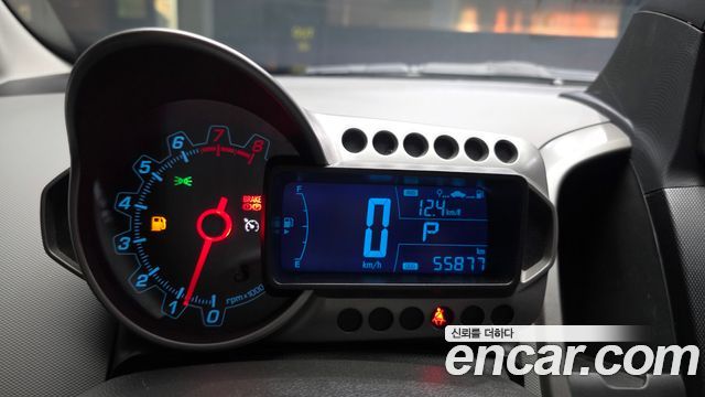 Chevrolet Korea Aveo 2015 — photo 11
