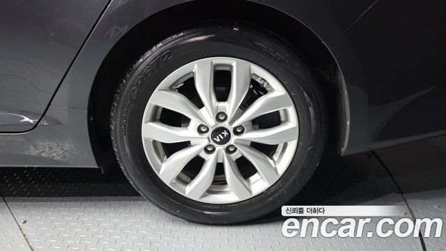 Kia K5 2015 — photo 5