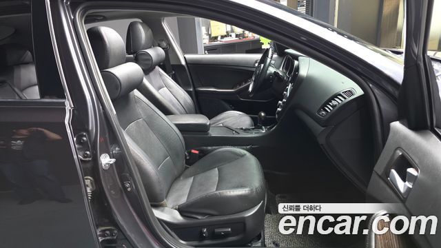 Kia K5 2015 — photo 17