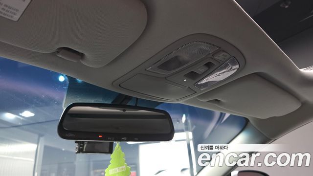 Kia K5 2015 — photo 24