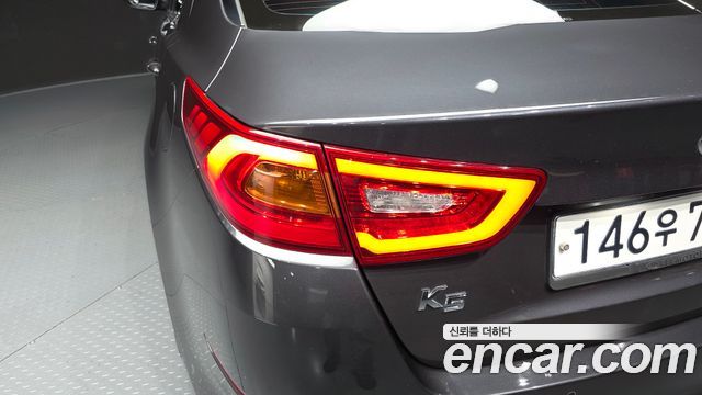 Kia K5 2015 — photo 9
