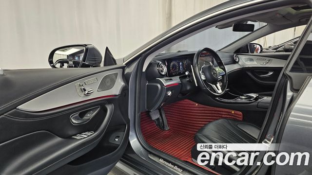 Mercedes-Benz CLS-Class 2019 — photo 10