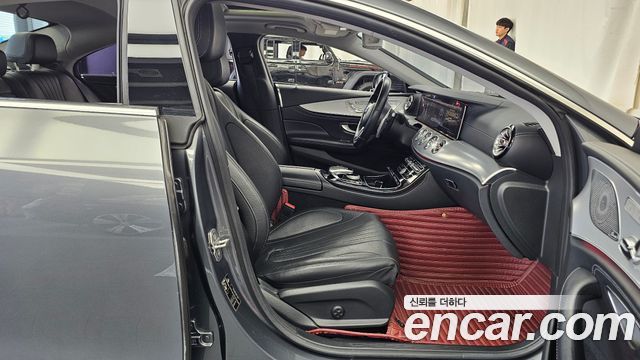 Mercedes-Benz CLS-Class 2019 — photo 11
