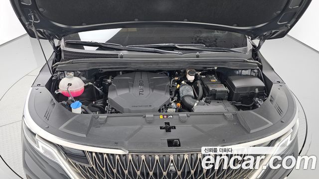 Kia Canival 2022 — photo 6
