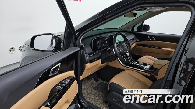Kia Canival 2022 — photo 13
