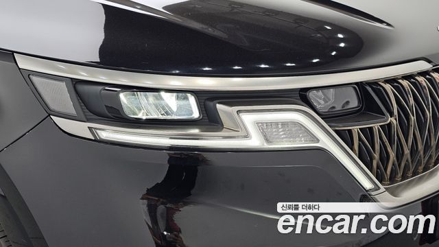Kia Canival 2022 — photo 8