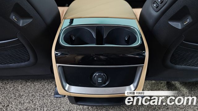 Kia Canival 2022 — photo 33