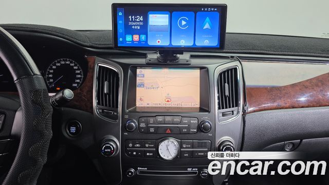 Hyundai Equus 2010 — photo 15