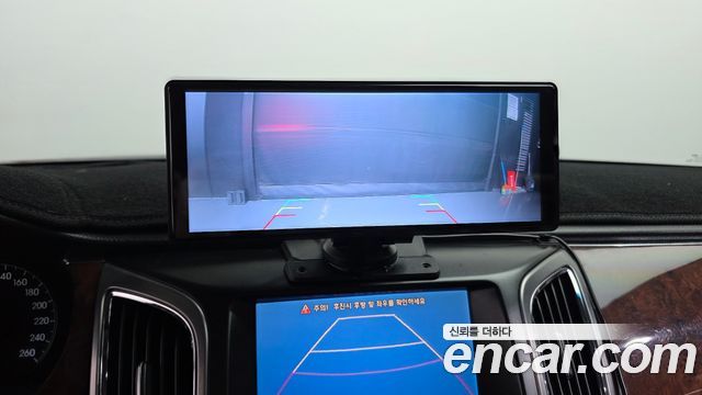Hyundai Equus 2010 — photo 16