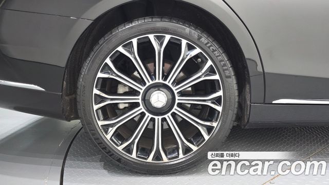 Mercedes-Benz S-Class 2020 — photo 5