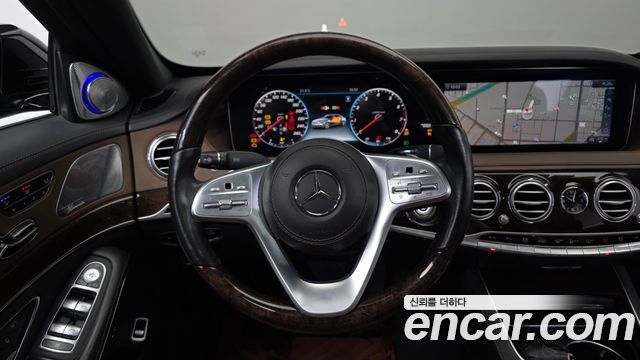 Mercedes-Benz S-Class 2020 — photo 13