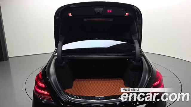 Mercedes-Benz S-Class 2020 — photo 20