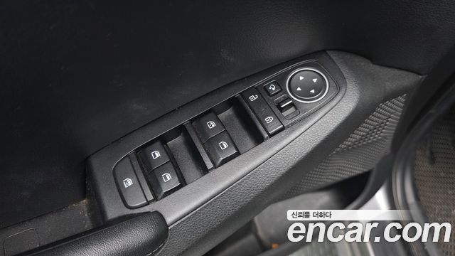 Kia Seltos 2020 — photo 11