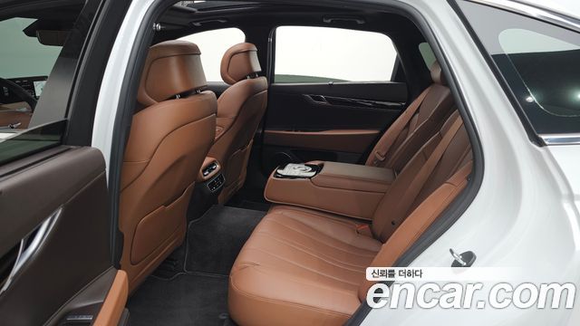 Genesis G80 2022 — photo 16