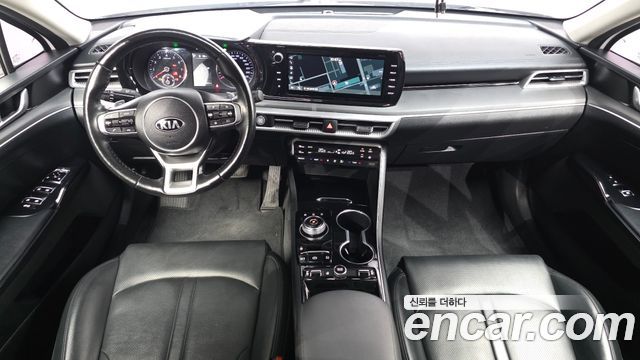 Kia K5 2021 — photo 10