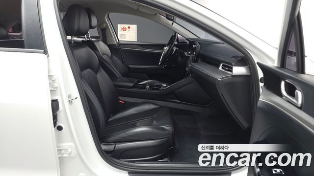 Kia K5 2021 — photo 17