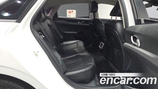 Kia K5 2021 — photo 18