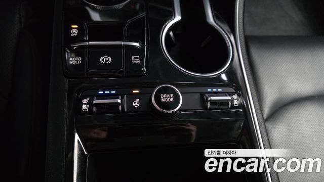 Kia K5 2021 — photo 24