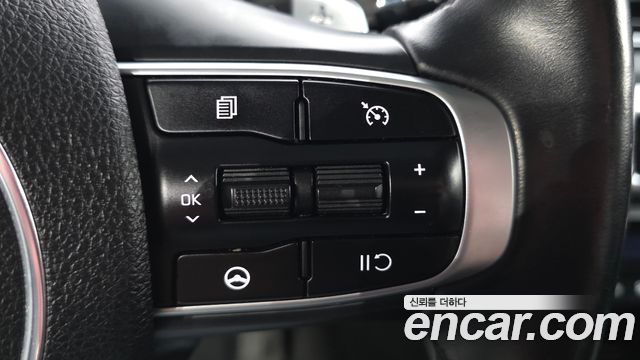 Kia K5 2021 — photo 25