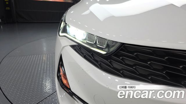 Kia K5 2021 — photo 8