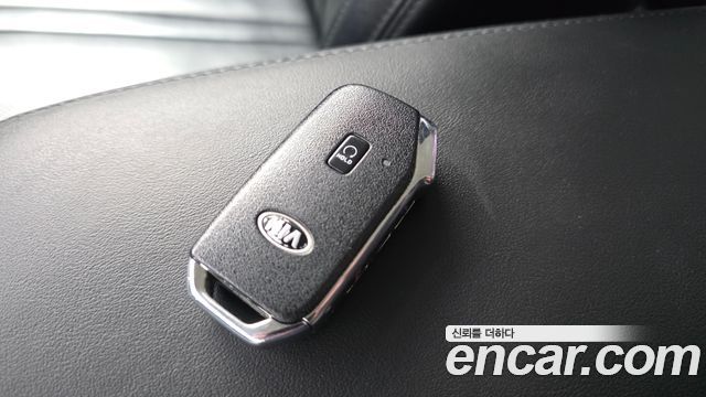 Kia K5 2021 — photo 32