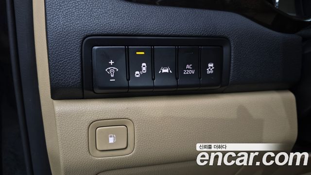 Kia Canival 2019 — photo 20