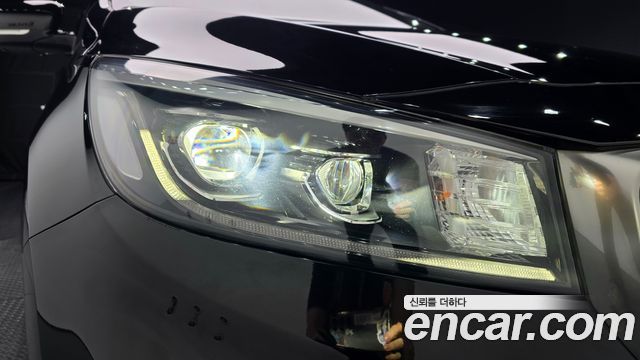 Kia Canival 2019 — photo 8