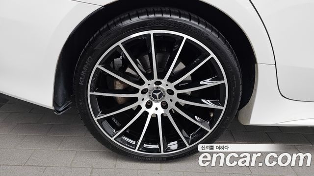 Mercedes-Benz CLS-Class 2019 — photo 5