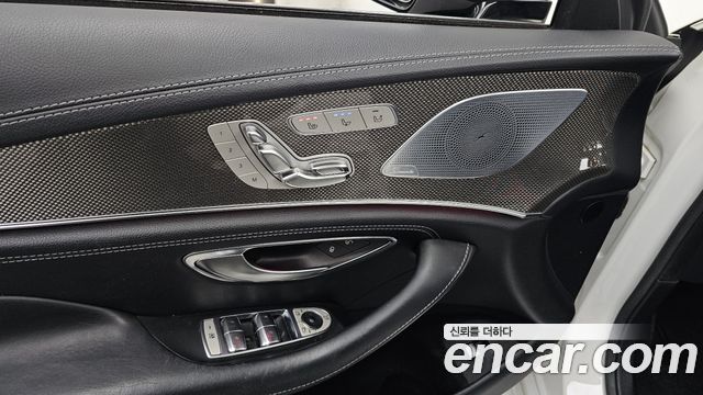 Mercedes-Benz CLS-Class 2019 — photo 19