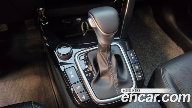 Kia Seltos 2023 — photo 12