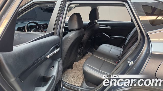 Kia Seltos 2023 — photo 18