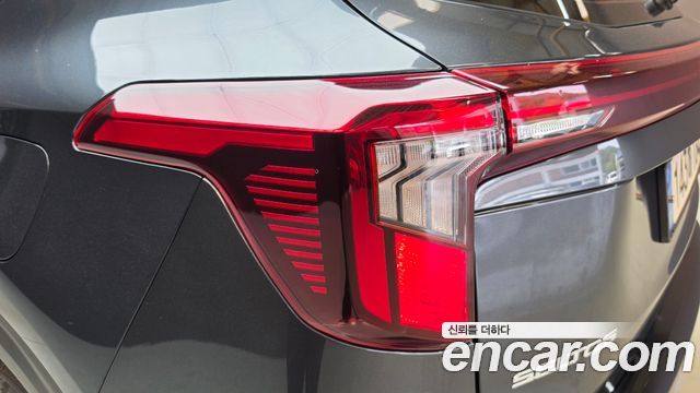 Kia Seltos 2023 — photo 9
