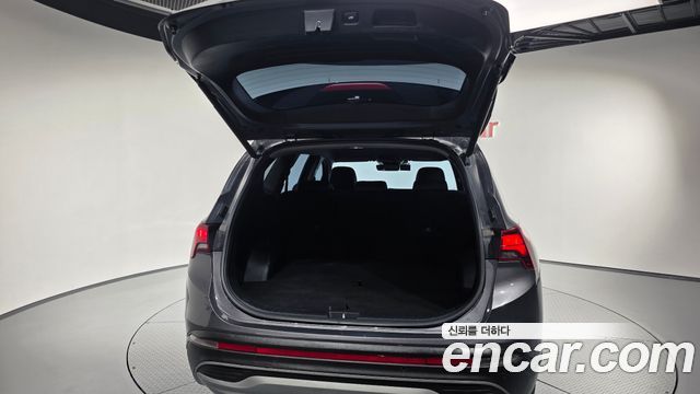 Hyundai Santafe 2023 — photo 31