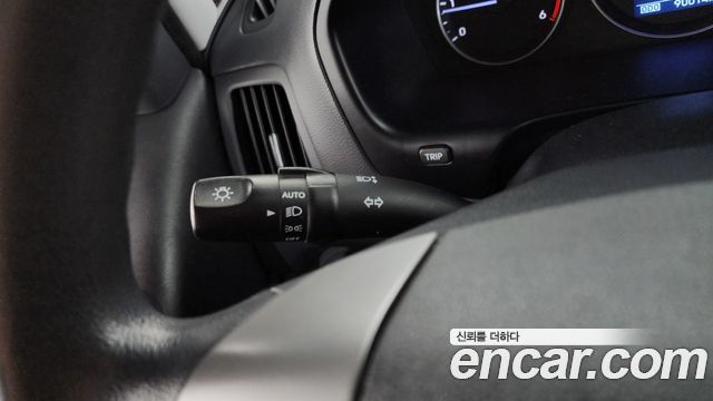Hyundai Starex 2018 — photo 23