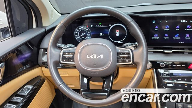 Kia Canival 2023 — photo 19