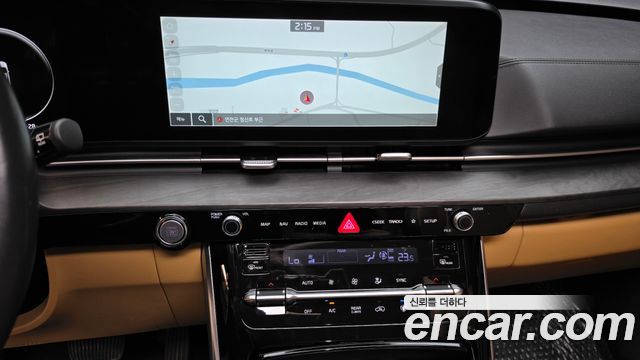 Kia Canival 2023 — photo 21