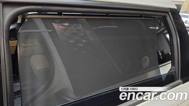 Kia Canival 2023 — photo 27