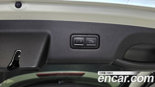 Kia Canival 2023 — photo 34