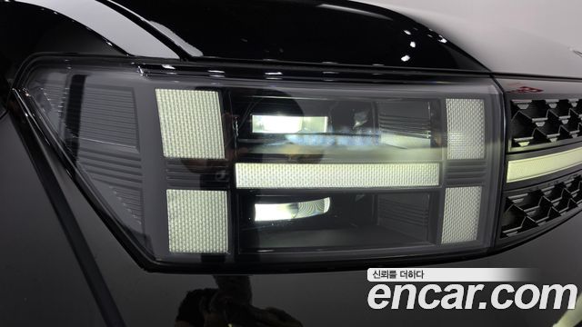 Hyundai Santafe 2024 — photo 8