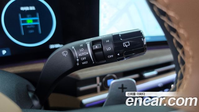 Hyundai Santafe 2024 — photo 38