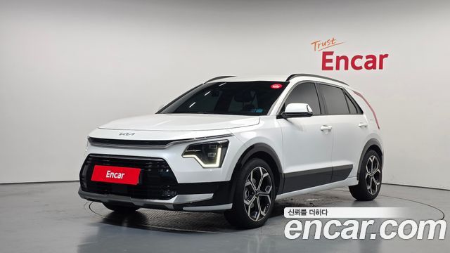Kia Niro 2023 — photo 1