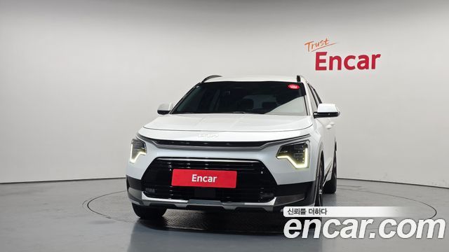 Kia Niro 2023 — photo 3