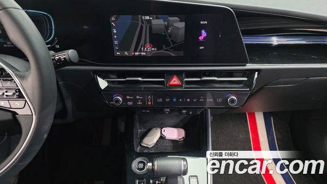 Kia Niro 2023 — photo 20