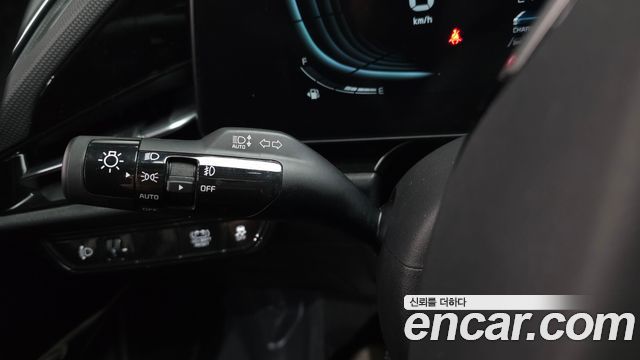 Kia Niro 2023 — photo 30